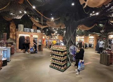 california/anaheim/downtown-disney-district/shop/star-wars-trading-post