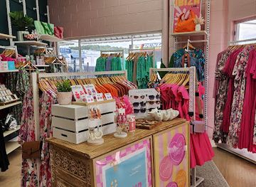 australia/gold-coast/burleigh-heads/shop/proud-poppy-burleigh-heads