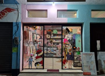 guatemala/lake-atitlan/shop/peques-contentos