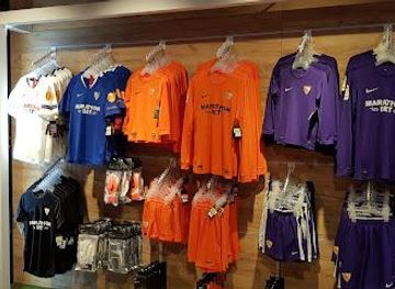 spain/seville/shop/tienda-oficial-sevilla-fc-puerta-jerez