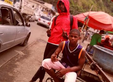 comoros/domoni/shop/comores-aluminium