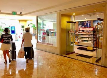 guam/tumon-bay/shop/wholesome-by-lvs