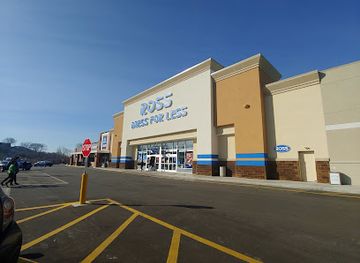 kentucky/newport/shop/ross-dress-for-less