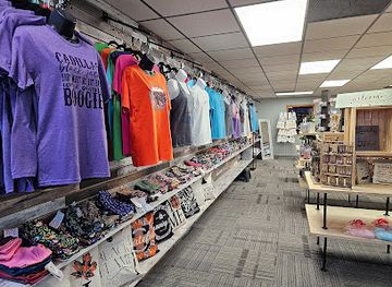 kansas/hutchinson/shop/twisted-tumbleweed-boutique-giftshop