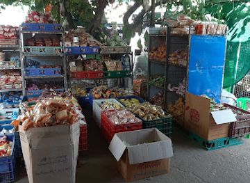 myanmar-burma/kyaiktiyo/shop/khine-thazin-store