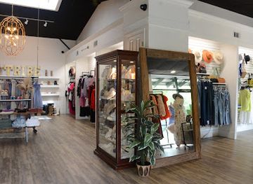 mississippi/biloxi/shop/tribe-boutique