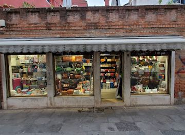 italy/venice/santa-croce/shop/discount-gift-shop