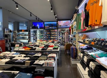 albania/vlora-region/shop/shop-italia