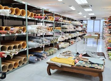 thailand/phi-pan-nam-range/shop/jim-thompson-factory-outlet-sukhumvit-93