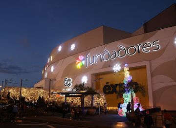 colombia/manizales/shop/centro-comercial-fundadores