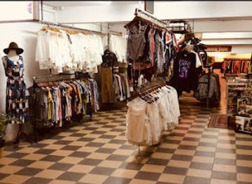 malaysia/ipoh/shop/karkatu-store