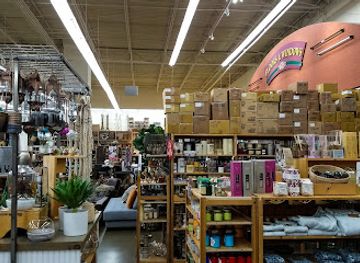 alabama/oak-mountain-state-park/shop/world-market