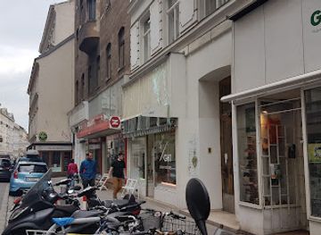 austria/lower-austria/shop/sight-store-japanese-scandinavian-and-austrian-fashion