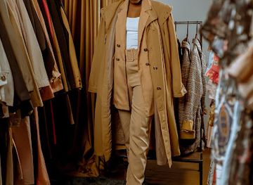 namibia/windhoek/shop/todia-thrift-shop