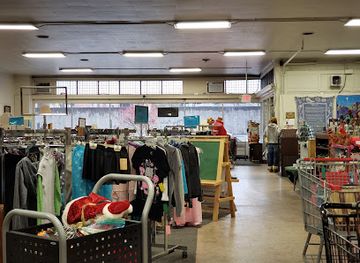 west-virginia/fairmont/shop/penny-pincher-thrift-store