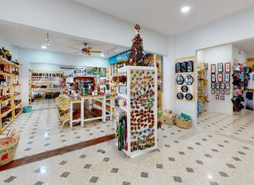 costa-rica/manuel-antonio-national-park/shop/authentica-gift-shop-manuel-antonio