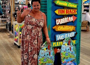 dominican-republic/bavaro/shop/junior-gift-shop