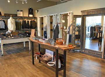 wisconsin/sheboygan/shop/mainstream-boutique-sheboygan