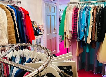 united-kingdom/edinburgh/shop/those-were-the-days-vintage