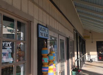 north-carolina/coastal-plain/shop/coastal-crafts-plus