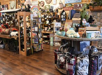 wisconsin/wisconsin-dells/shop/doohickey-s-souvenirs-and-gifts