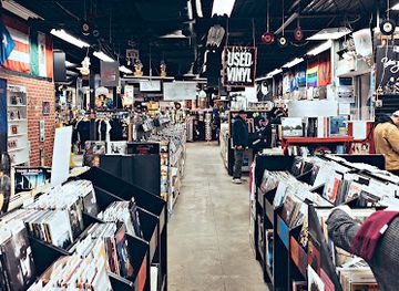 new-york/syracuse/armory-square/shop/the-sound-garden-syracuse