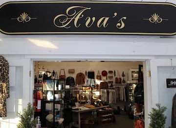 new-york/the-hamptons/shop/ava-s-around-again