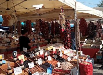 turkiye/ionia/shop/carsamba-ve-cumartesi-pazari