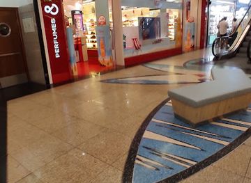 portugal/serra-da-estrela/shop/perfumes-companhia-serra-shopping