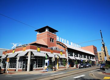 arkansas/little-rock/river-market-district/shop/river-market-pavilions