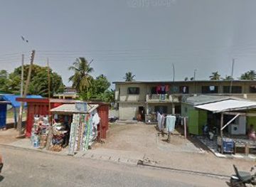 ghana/elmina/shop/green-pebbles-trading