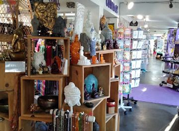 california/costa-mesa/shop/the-latest-thing