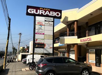 dominican-republic/santiago/gurabo/shop/plaza-gurabo