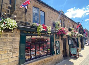 united-kingdom/peak-district/attraction/the-old-original-bakewell-pudding-shop