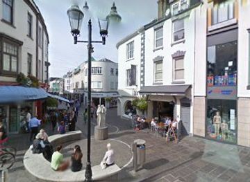 jersey/st-helier/shop/general-clothing-store