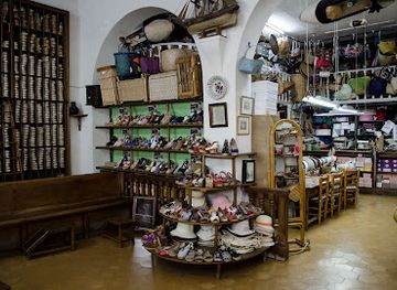 spain/catalonia-pyrenees/shop/la-manual-alpargatera