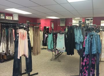 colorado/mesa-verde-national-park/shop/love-on-a-hanger