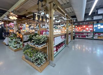 sint-maarten/little-bay-beach/shop/kooyman-megastore-sint-maarten