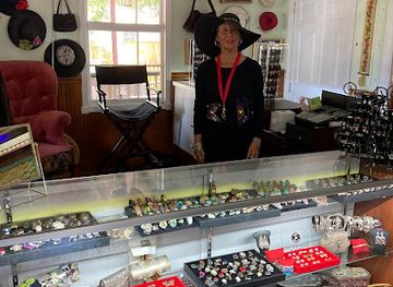 florida/st-augustine/shop/rechic-treasure