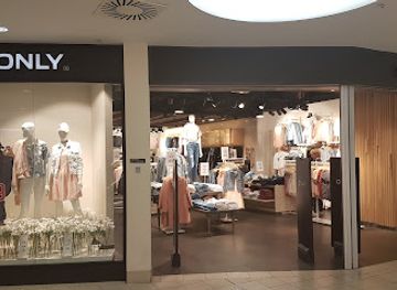 austria/vienna/donaustadt/shop/only