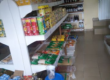 cameroon/limbe/shop/kamglomus-shop