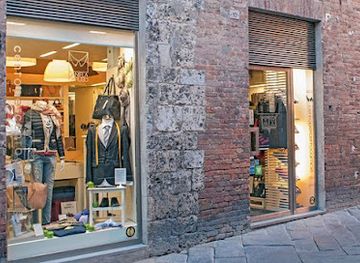 italy/siena/shop/centopercento-camicie-siena-by-daniela-caruso