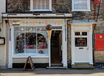 united-kingdom/southwold/attraction/beaches-cream-southwold