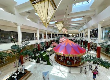 california/costa-mesa/shop/south-coast-plaza