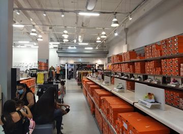 israel/zikhron-ya-akov/shop/nike-factory-store-zichron
