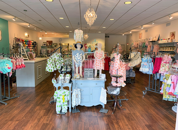 illinois/peoria/shop/jayla-s-bowtique