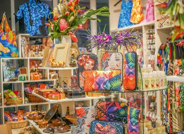 samoa/upolu-island/shop/janet-s-at-taumeasina-island-resort