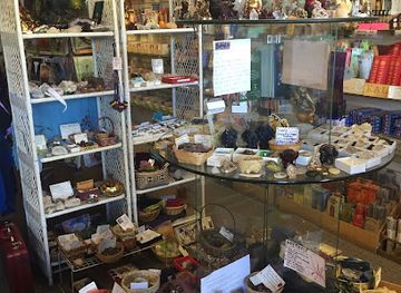 colorado/boulder/shop/crystal-dragon