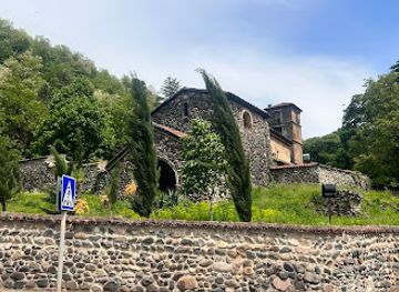 georgia/khevsureti/shop/georgian-souvenirs-store