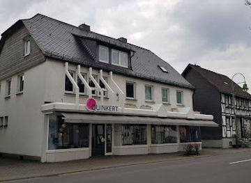 germany/sauerland/shop/mieder-wasche-quinkert